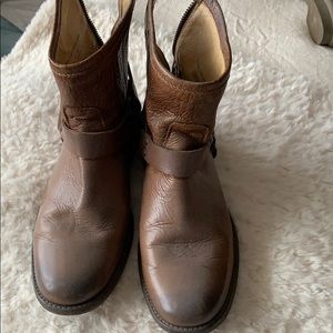 frye boots